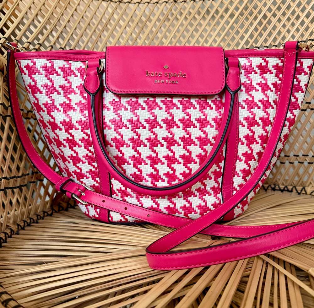 Kate Spade New York Cruise Medium Tote Bikini Pink Woven Houndstooth